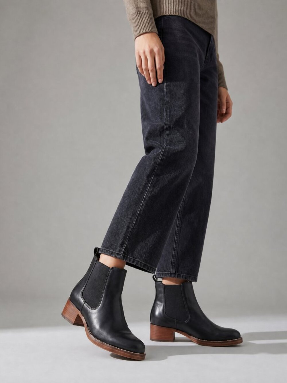 DUNE LONDON BLACK LEATHER CHELSEA BOOTS STACKED WOOD BLOCK HEEL SIZE 37